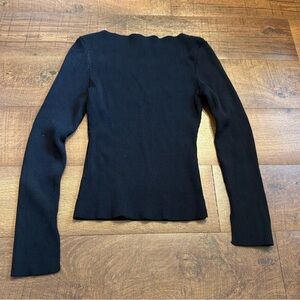 DISSH Black Ribbed Knit Top